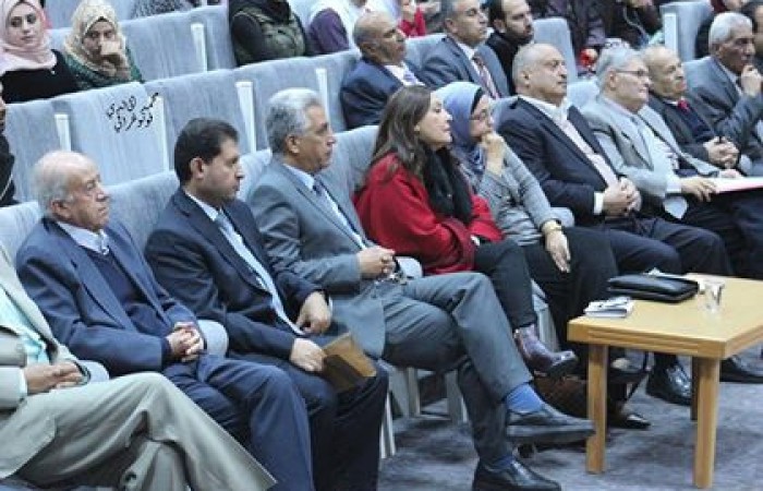 24251740_221176821755895_2016954237_n